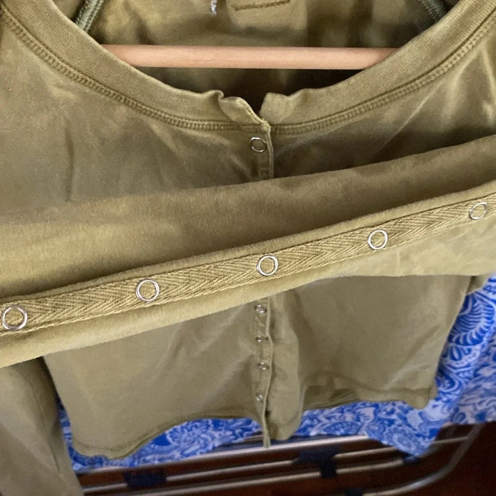 Free People chartreuse button-down jersey top size XS